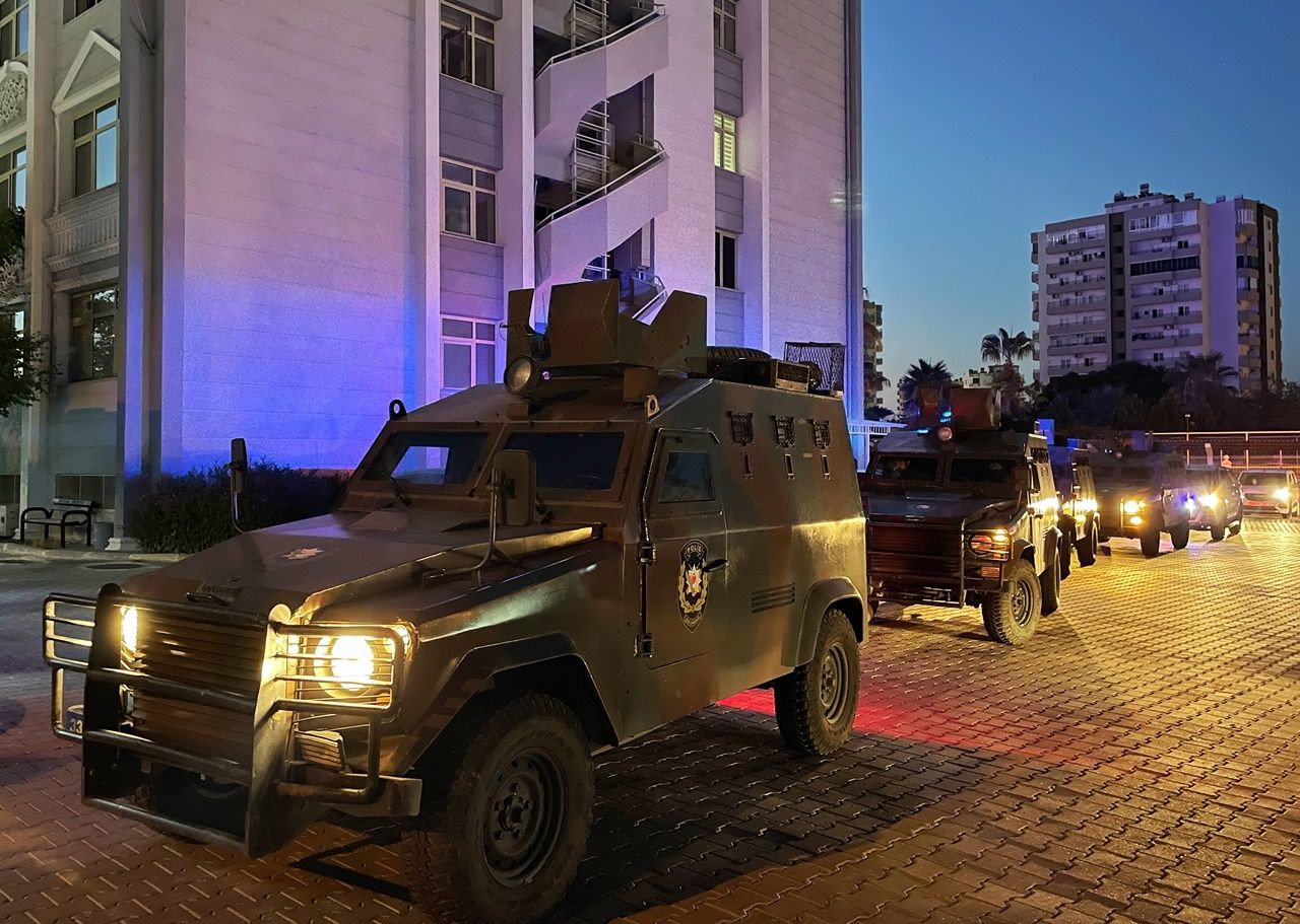 Mersin'de PKK, DEAŞ ve FETÖ'ye eş zamanlı şafak operasyonu! - Sayfa 5