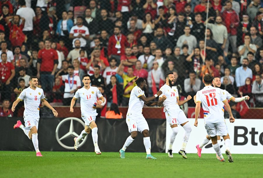 Fatih Terim ile Löw arasında gidip geldiler Abdullah Avcı ile anlaşmaya vardılar! - Sayfa 6