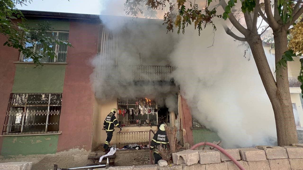 Odasında çıkan yangından korkup dolaba saklandı! 4 yaşındaki kızın feci sonu yürek yaktı - Sayfa 7