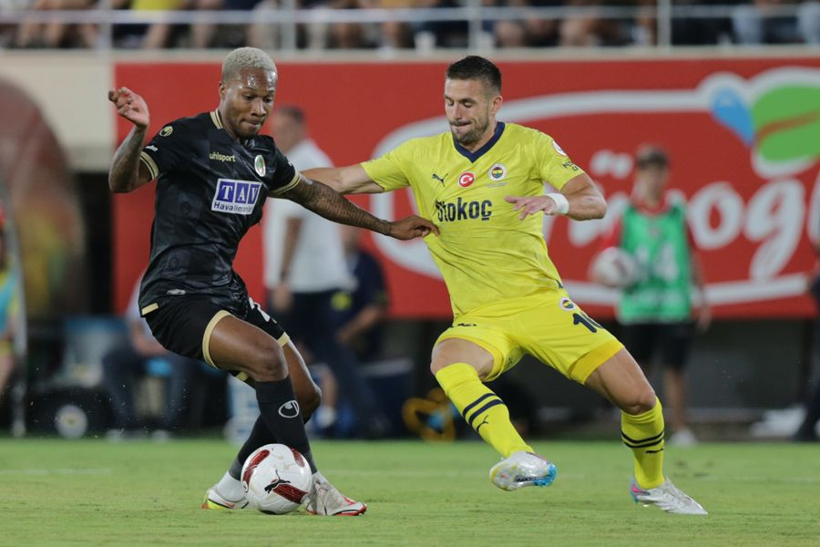 İrfan Can Kahveci Mesut Özil'i değil İsmail Kartal'ı dinledi Fenerbahçe formasının hakkını verdi - Sayfa 5