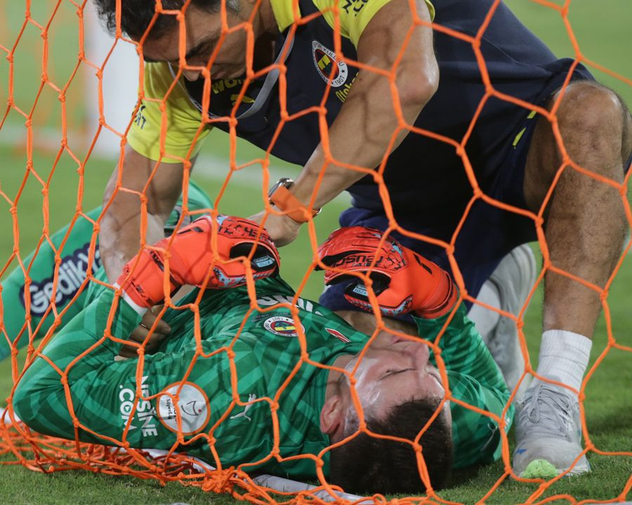 İrfan Can Kahveci Mesut Özil'i değil İsmail Kartal'ı dinledi Fenerbahçe formasının hakkını verdi - Sayfa 15