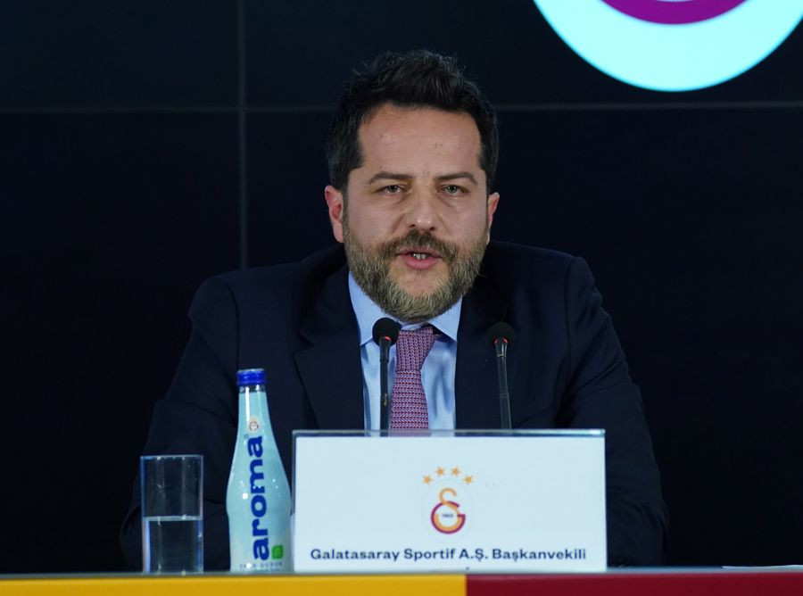 Uğurcan Çakır ve Abdülkadir Ömür sezon sonunda Galatasaray'da! 'Burada kaldıkça geriye gidiyoruz' - Sayfa 11