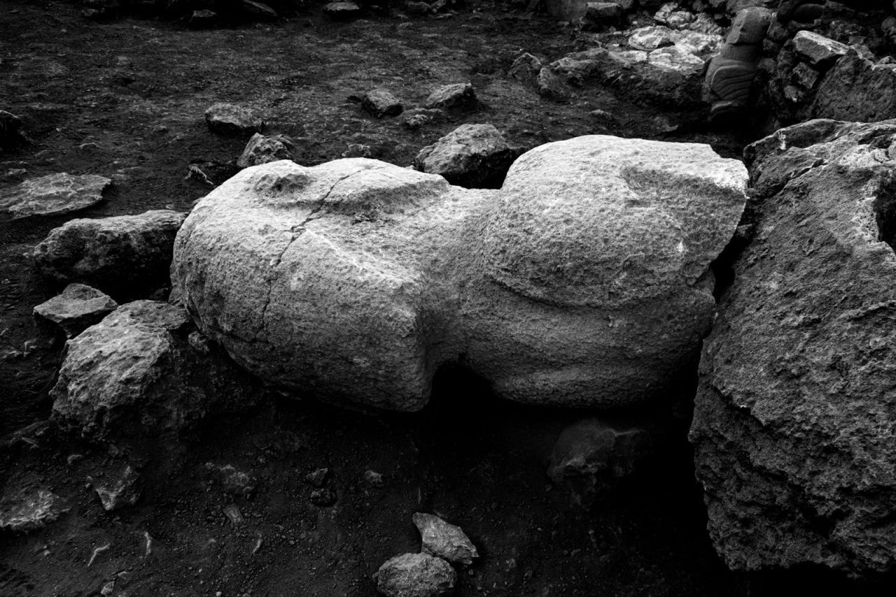 Göbeklitepe'de heyecanlandıran yeni keşif: Tarihin ilk boyalı heykeli bulundu - Sayfa 6