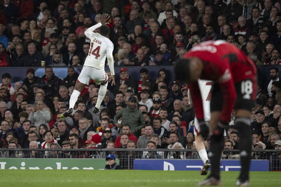 Sacha Boey'i izlemeye geldiler Abdülkerim Bardakcı ve Kaan Ayhan'ı alıp gittiler - Sayfa 7