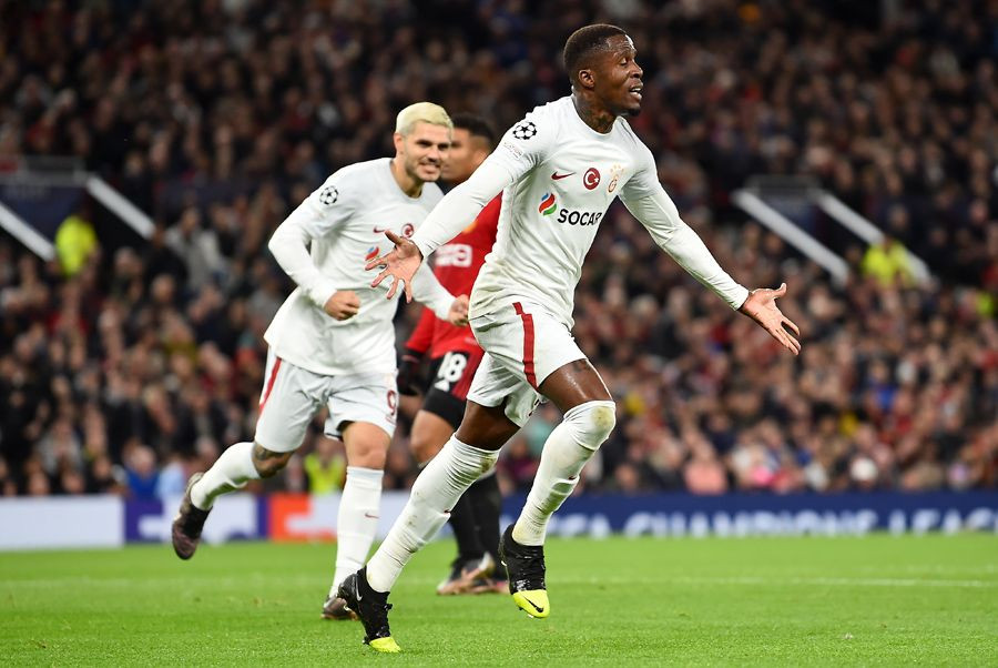 Sacha Boey'i izlemeye geldiler Abdülkerim Bardakcı ve Kaan Ayhan'ı alıp gittiler - Sayfa 8