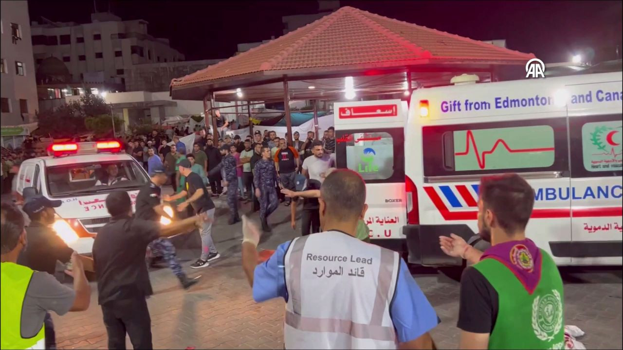 İsrail Gazze'de hastane vurdu! İşte o görüntüler... - Sayfa 27