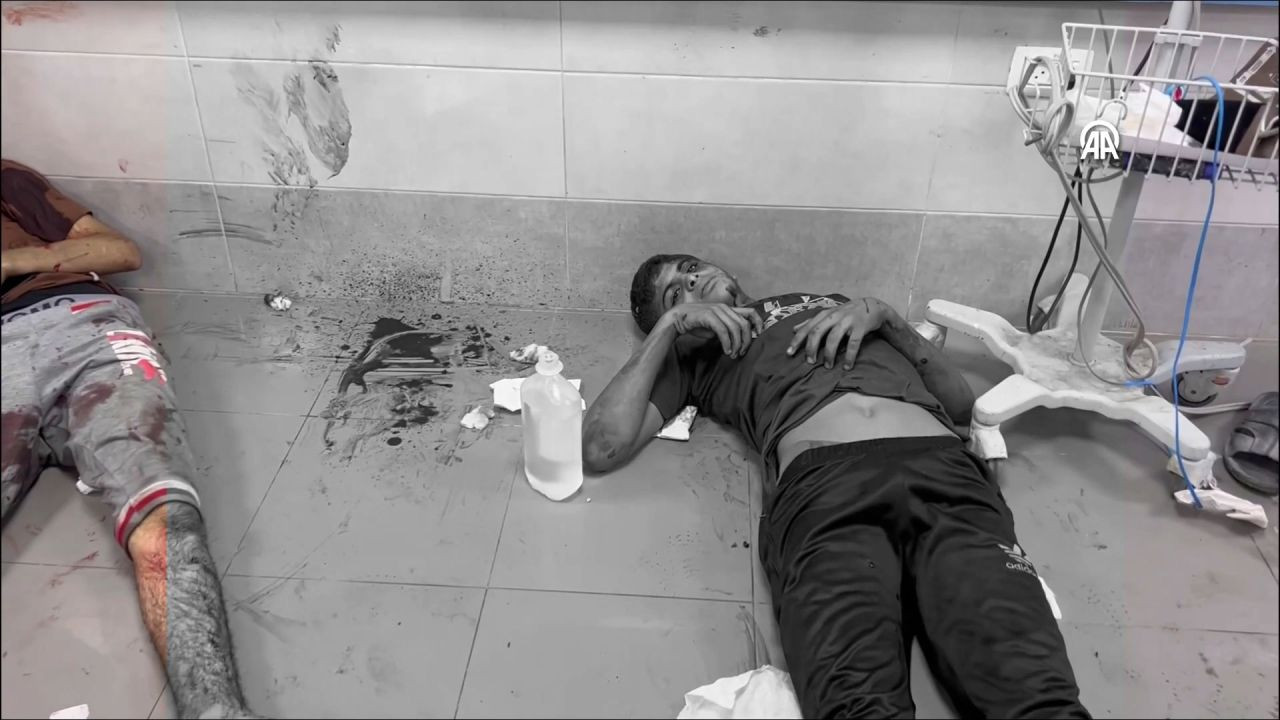 İsrail Gazze'de hastane vurdu! İşte o görüntüler... - Sayfa 23