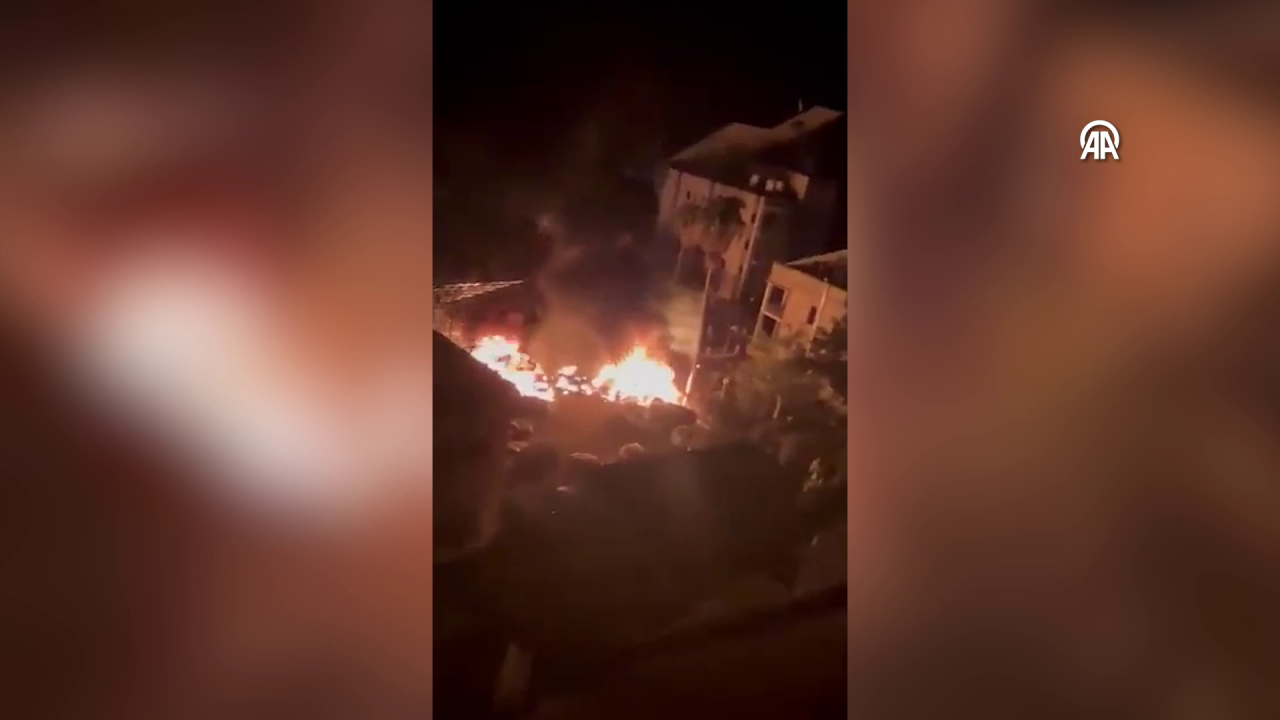 İsrail Gazze'de hastane vurdu! İşte o görüntüler... - Sayfa 12