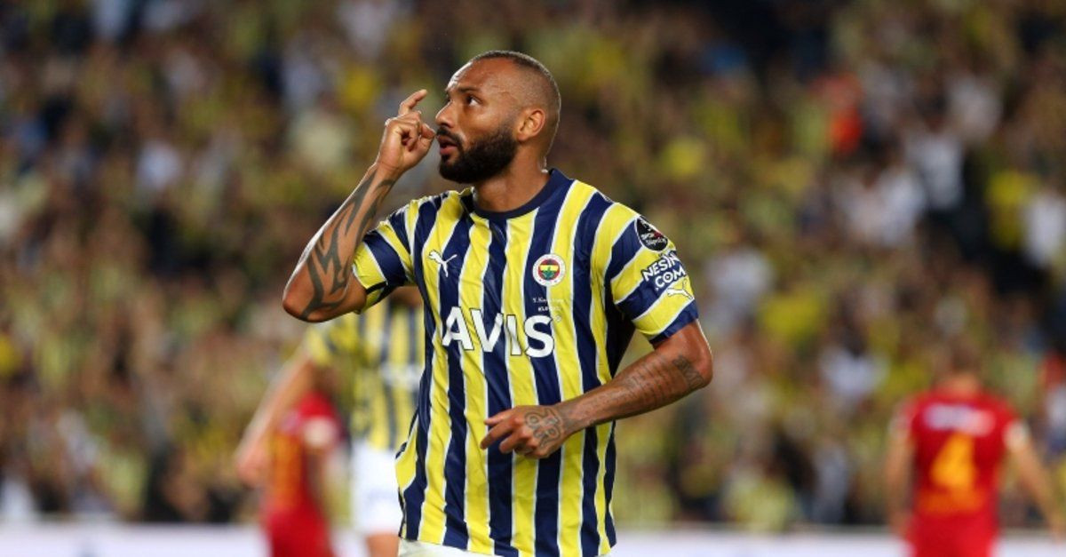 Dursun Özbek transfer edememişti, Ali Koç aldığına pişman oldu! 4.7 milyon euroluk yıldız 9 maçta tek gol bile atamadı - Sayfa 10