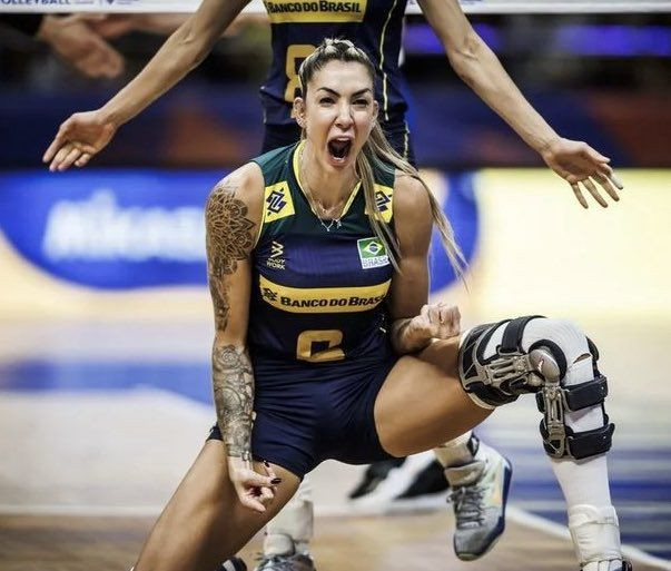 En zengin 20 kadın voleybolcu açıklandı! Zehra ve Ebrar da listede... - Sayfa 18