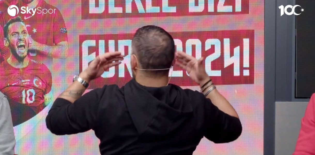 Ceza sahası içinden vuruşları herkesi çıldırttı: Ümit Karan dayanamadı, canlı yayında şut çekme dersi verdi! - Sayfa 6