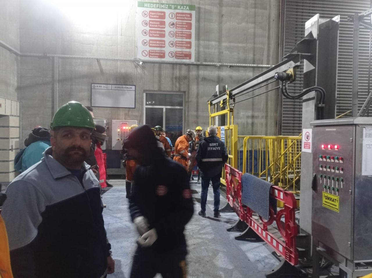 Siirt'te maden ocağında göçük! 3 işçi öldü, 2 işçi yaralandı - Sayfa 9