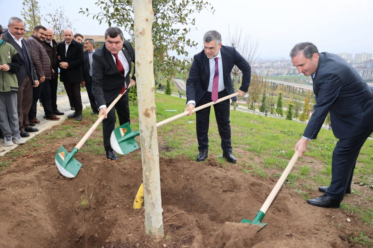 Sultanbeyli’de yeni açılan kütüphaneye Kudüs Şairi Nuri Pakdil’in adı verildi! - Sayfa 8