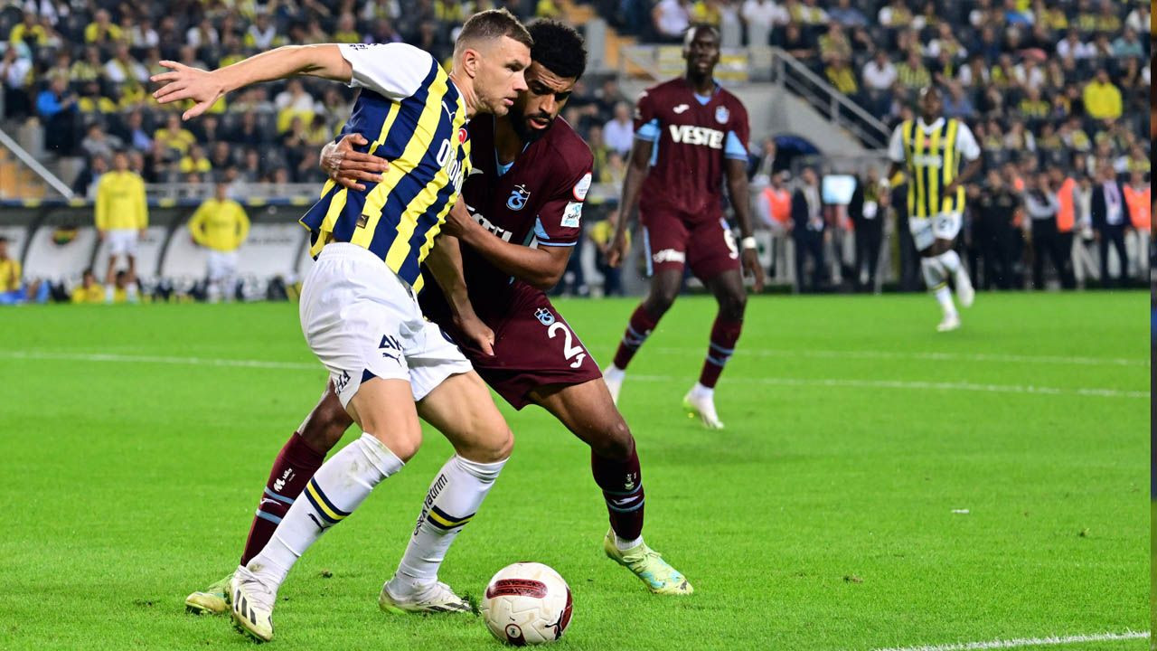 Fenerbahçe'nin Fatih Karagümrük maçı ilk 11'i belli oldu! İsmail Kartal'a Fred ve Djiku'dan yıkan haber... - Sayfa 12