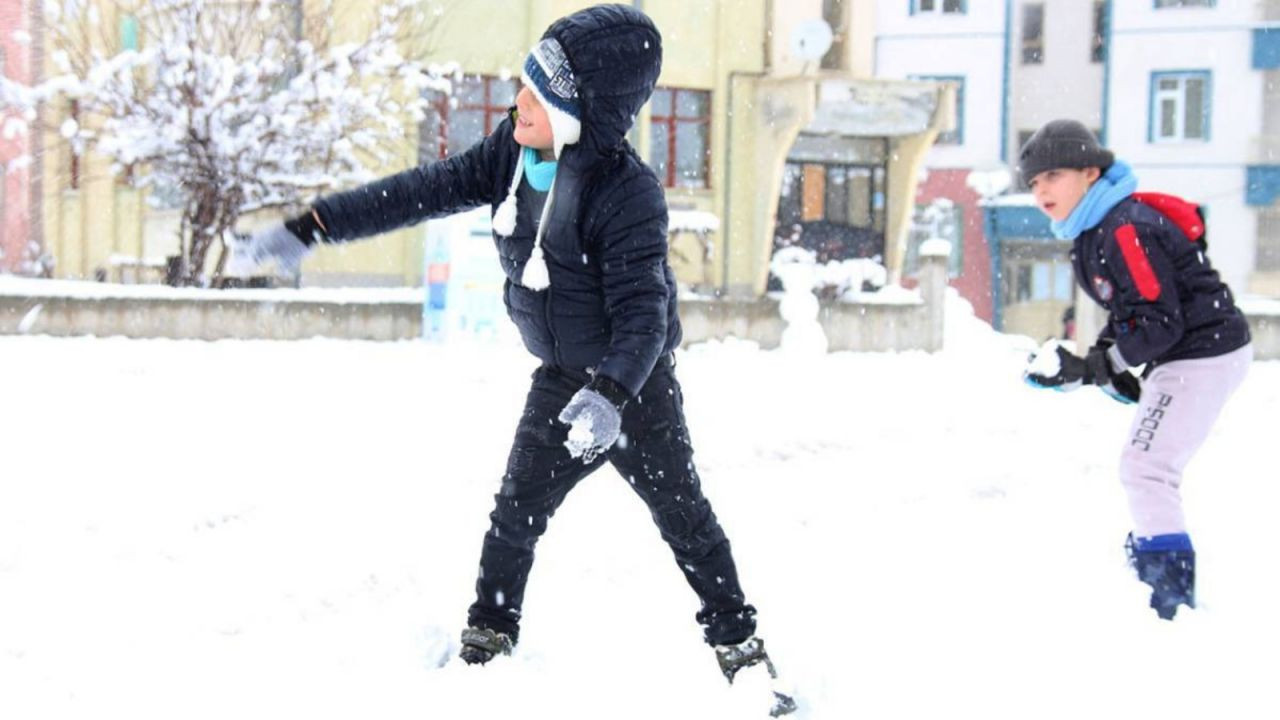 Öğrenci ve veliler dikkat! Eğitime olumsuz hava engeli... Meteoroloji'nin uyarısı sonrası Hatay, Erzurum ve Zonguldak Valiliği'nden açıklama! - Sayfa 6