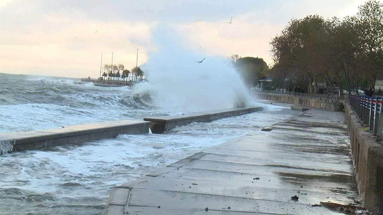 Meteoroloji İstanbul için hava durumu uyarısı yaptı! Fırtına şiddetli başladı! - Sayfa 5