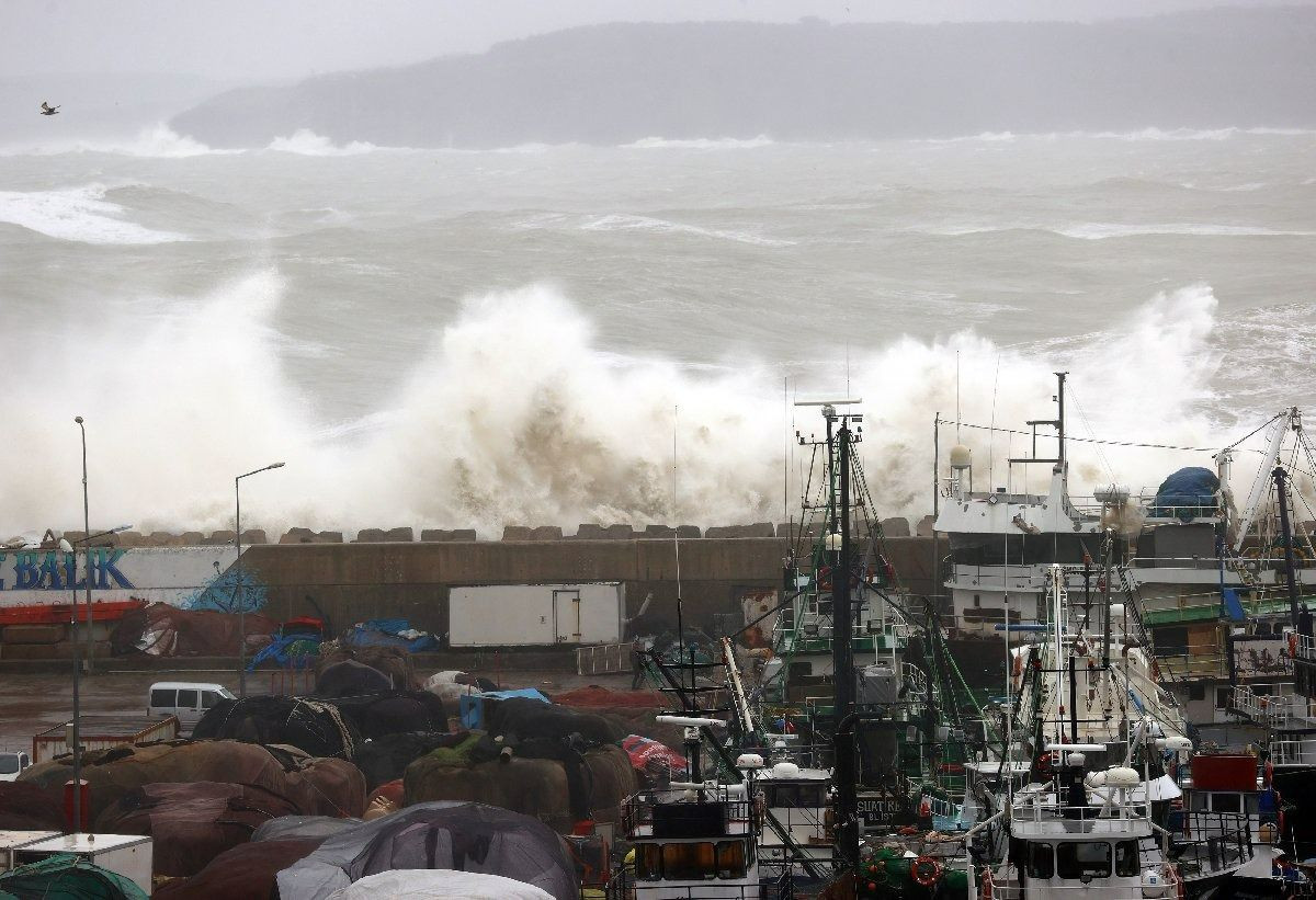 Meteoroloji İstanbul için hava durumu uyarısı yaptı! Fırtına şiddetli başladı! - Sayfa 8