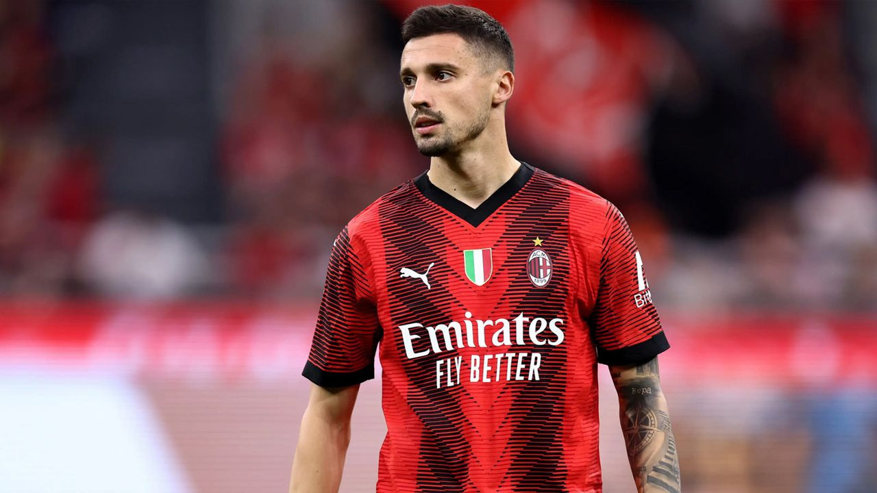 Erden Timur'un tur atlama hediyesi hayırlı olsun: Kopenhag maçı sonrası Galatasaray transfer için masaya oturacak! Fenerbahçe’ye transfer çalımı atmak için son 90 dakika… - Sayfa 6