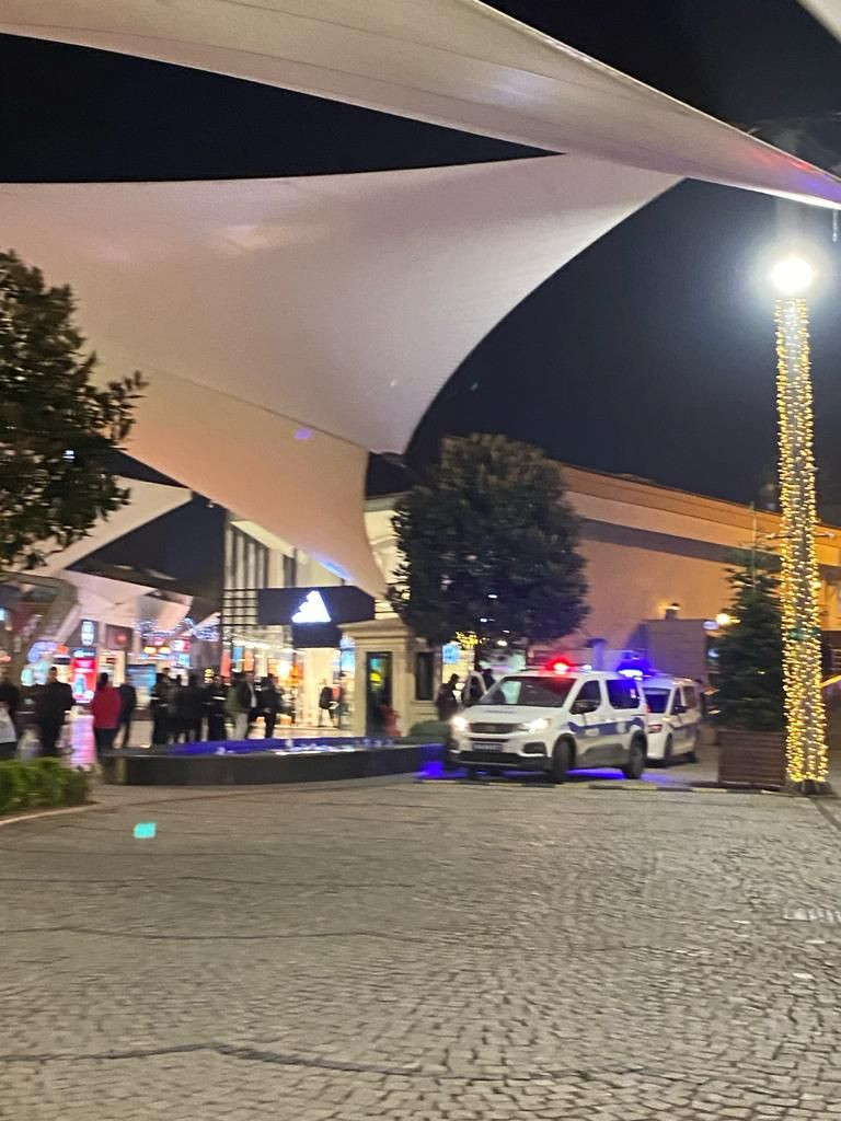 Pendik Starbucks'ta 'boykot' dedi dehşet saçtı! Saldırgan bir kişiyi bıçakladı! | SüperHaber Özel - Sayfa 6