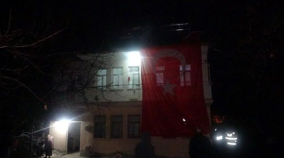 Kahreden haber! 6 ilimize şehit ateşi düştü: Kuzey Irak'ta 6 asker şehit, 1 asker yaralı - Sayfa 14