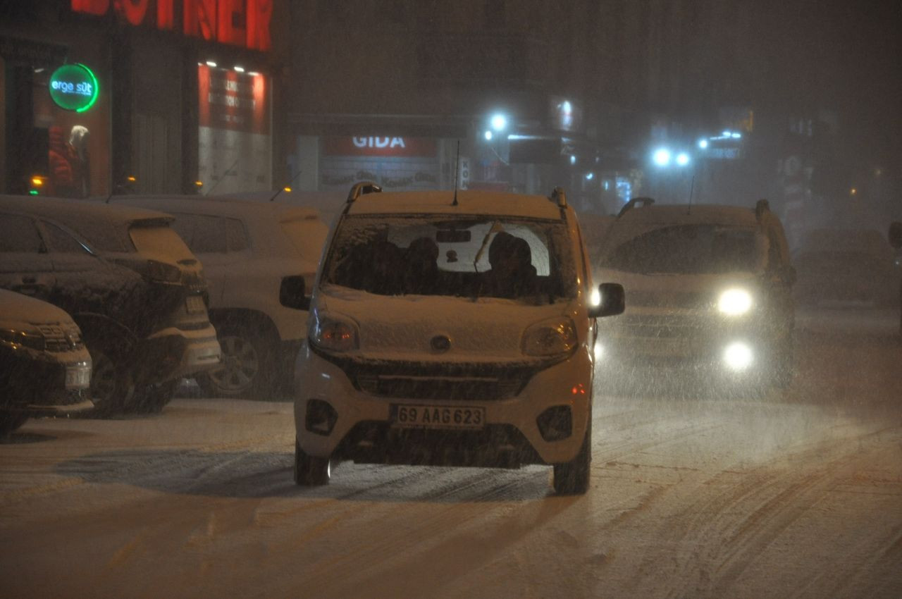 Meteoroloji uyarmıştı: Kuvvetli geldi! İşte şehir şehir son durum - Sayfa 7