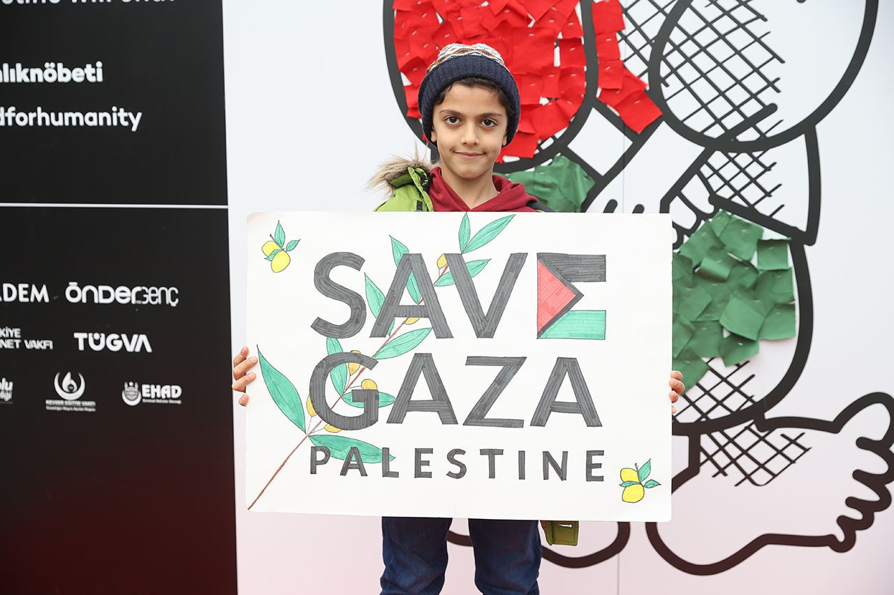 İstanbul'da Filistin'e destek eylemi: "Hanzala Yüzünü Dönecek Filistin'de Zulüm Bitecek" - Sayfa 9