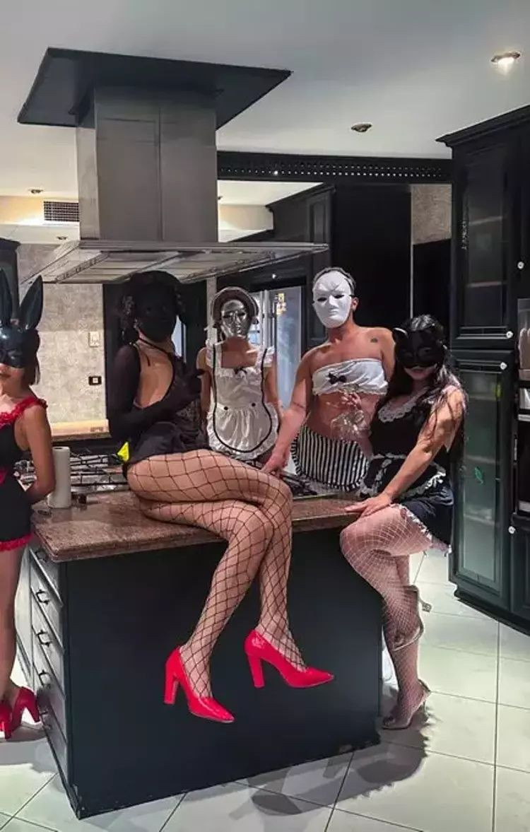 'Günahlar Evi' Fergio House'un lideri ünlü iş insanı çıktı! İşte +18 partilerdeki enteresan detaylar - Sayfa 10