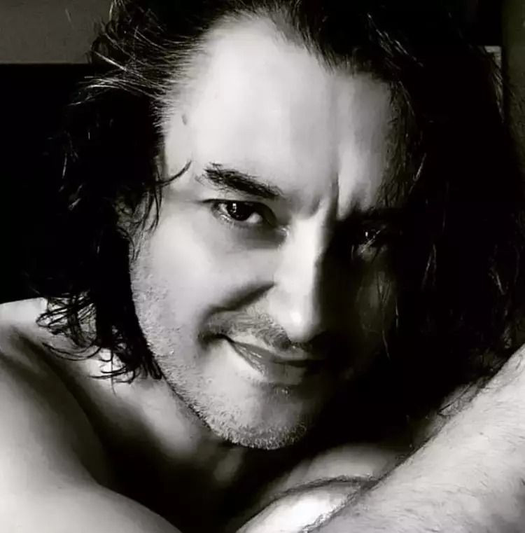 Kendisini sadece Tarkan ile kıyaslıyor: "Türkiye'nin en büyüğüydüm" - Sayfa 11