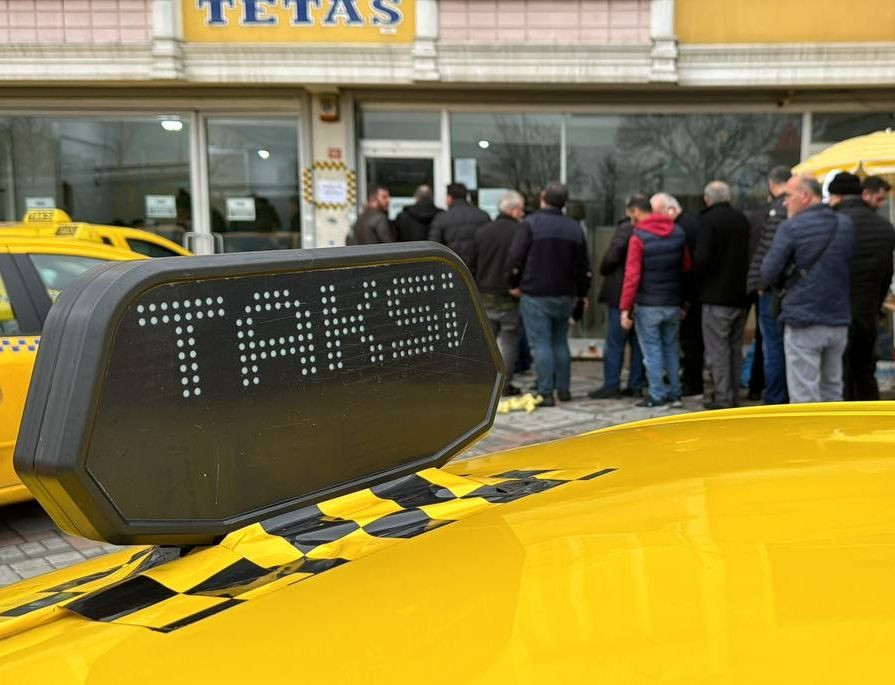 İstanbul'da taksiciler yeni tarife için taksimetre cihazlarını güncelliyor! İşte yeni fiyatlar - Sayfa 5