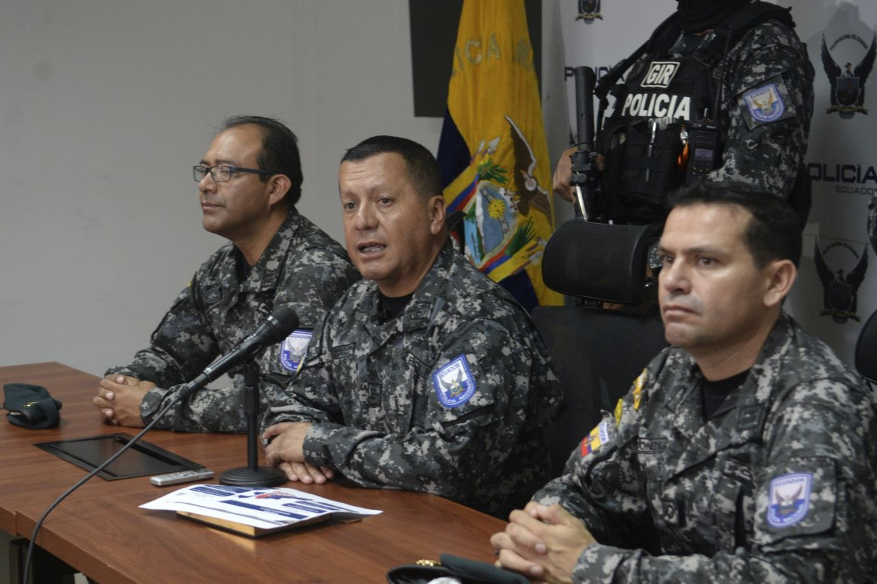 Ekvador'da operasyonlar sürüyor: Komşu ülkelerden de OHAL kararı: Sınıra askeri birlikler sevk ediliyor - Sayfa 15