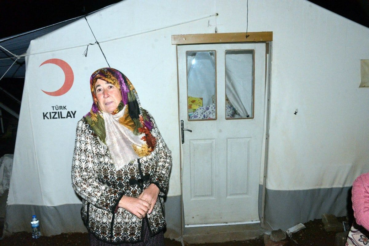 Ailesi çadırda yaşayan kahraman şehidimiz Müslüm Özdemir ile ilgili yürek burkan detay... Annesine ev sözü vermiş... - Sayfa 6