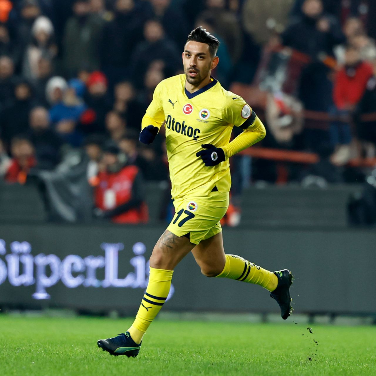 “Antep her maç bu kadar motive oynasa ilk 4'e girer. Ne de olsa Mehmet Büyükekşi'nin takımı! Fenerbahçe’ye karşı 1 puana Şampiyonlar Ligi finaline çıkacakmış gibi oynadılar” - Sayfa 6