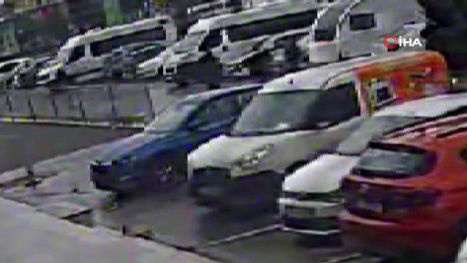 Esenyurt'ta önüne geleni bıçaklayan saldırgan yakalandı! - Sayfa 19