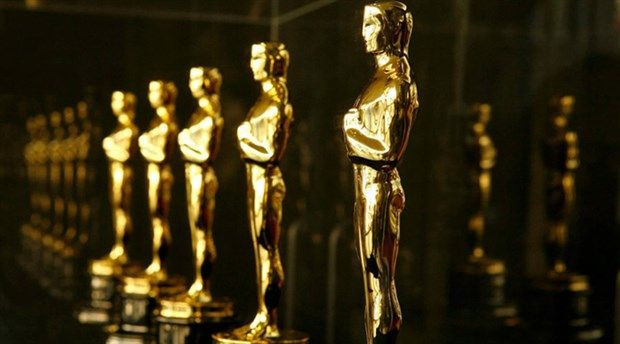 2024 Oscar adayları belli oldu! Adaylıklarda yine 2 film zirvede... - Sayfa 10