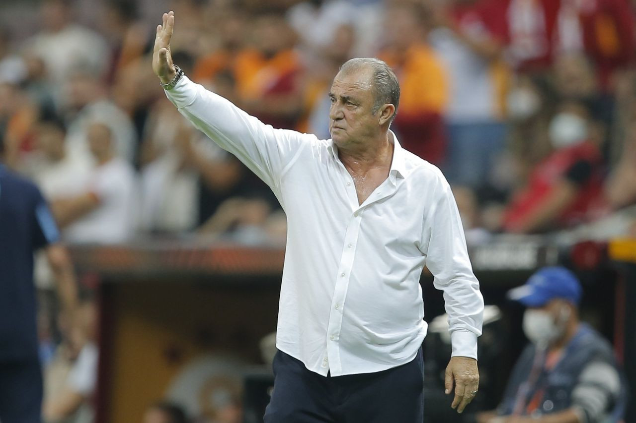 Fatih Terim’den Galatasaray’a 54 milyon euroluk katkı! Son hediyesi rekorları altüst etti… Türk futbol tarihine geçen rekor transfer: Süper Lig’de yeni liste belli oldu - Sayfa 8