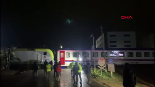 Tekirdağ'da yolcu treni beton mikseri ile çarpıştı! - Sayfa 5