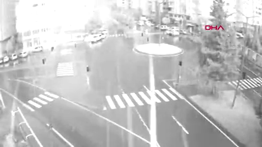 Kahramanmaraş'ta deprem anına ait yeni görüntüler ortaya çıktı! Saniyeler içinde böyle yıkıldı! İşte o anlar... - Sayfa 7