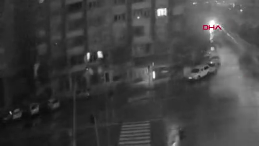 Kahramanmaraş'ta deprem anına ait yeni görüntüler ortaya çıktı! Saniyeler içinde böyle yıkıldı! İşte o anlar... - Sayfa 14