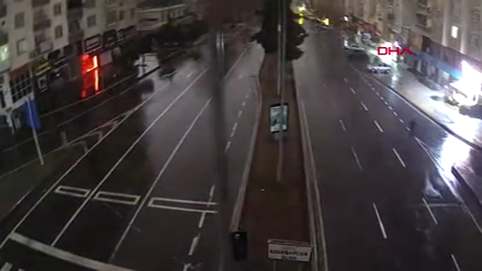 Kahramanmaraş'ta deprem anına ait yeni görüntüler ortaya çıktı! Saniyeler içinde böyle yıkıldı! İşte o anlar... - Sayfa 27