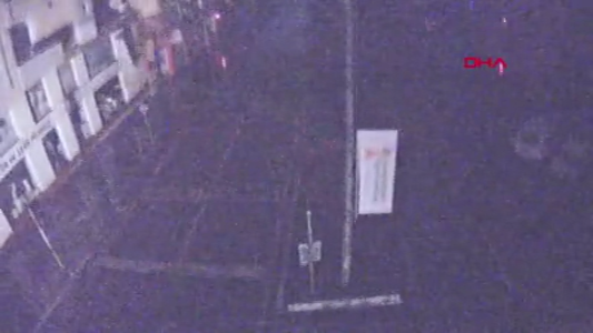 Kahramanmaraş'ta deprem anına ait yeni görüntüler ortaya çıktı! Saniyeler içinde böyle yıkıldı! İşte o anlar... - Sayfa 36