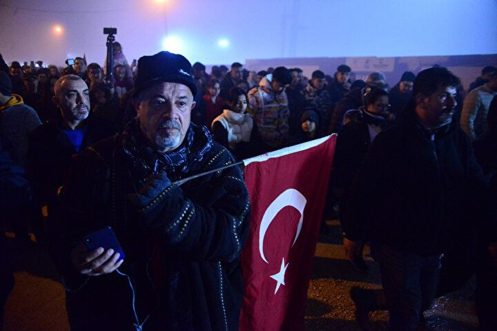 Büyük acının yıldönümü... Deprem bölgesindeki sessiz yürüyüşte gözyaşları sel oldu - Sayfa 14