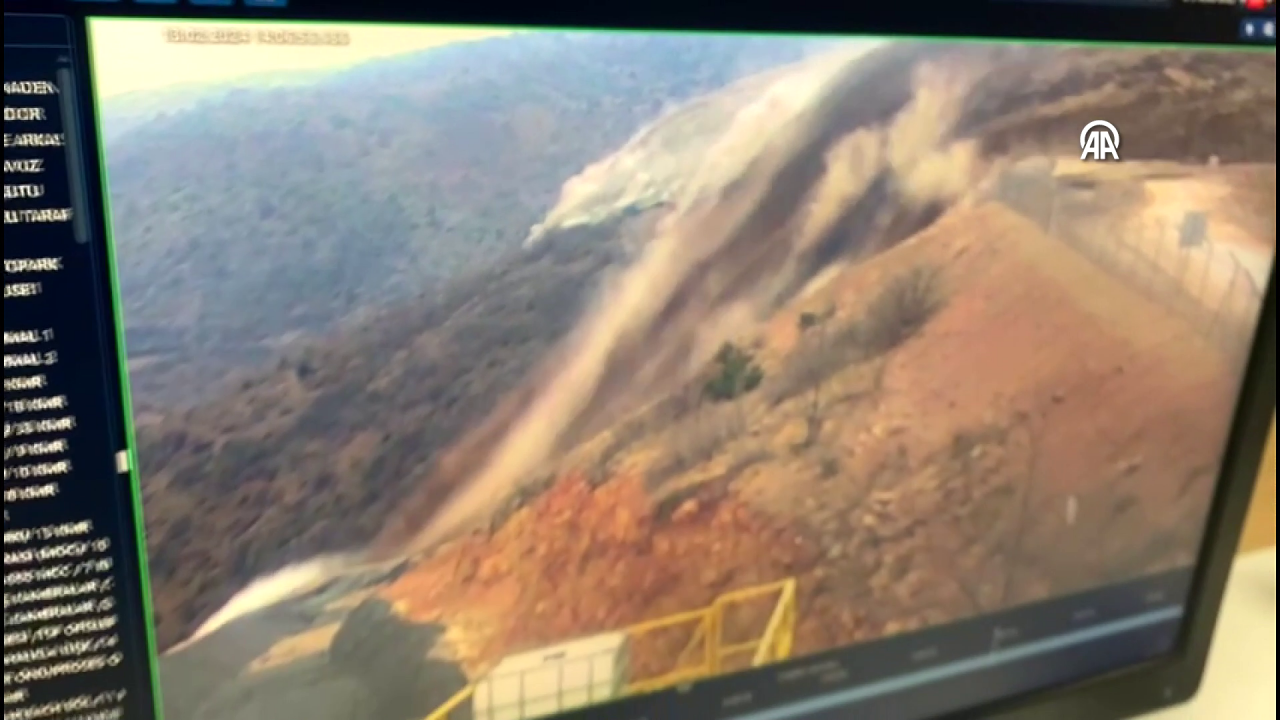 Facia alanından yeni görüntü! İşte Erzincan İliç'teki altın madeninin bulunduğu bölgede toprak kayması anı! - Sayfa 11