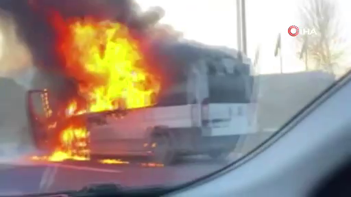 TEM'de korku dolu anlar! Aniden başladı! Yol ortasında cayır cayır yandı! - Sayfa 5