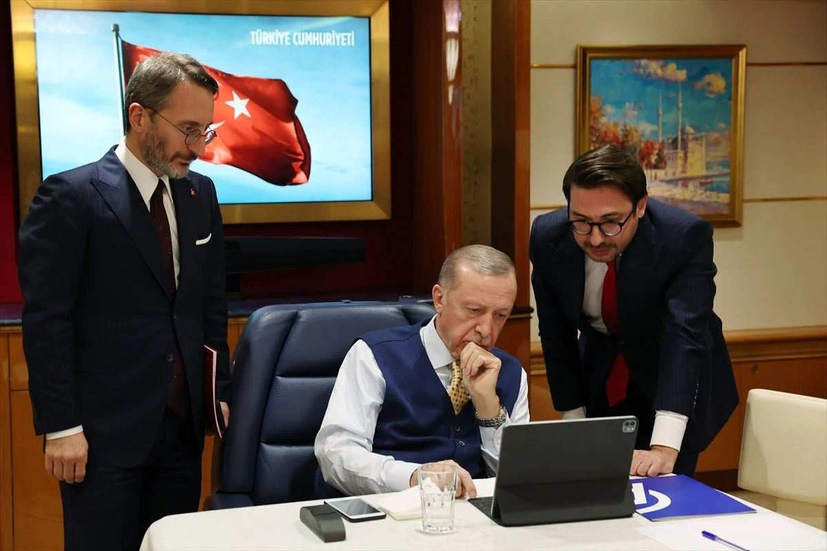 Cumhurbaşkanı Erdoğan AA'nın 'Yılın Kareleri' oylamasına katıldı! İşte Erdoğan seçtikleri... - Sayfa 11