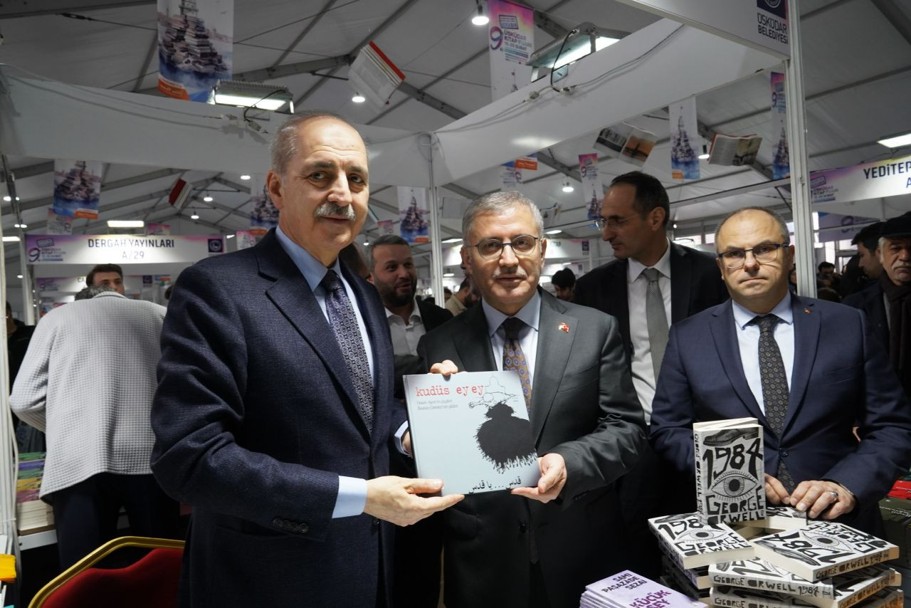 Bir İstanbul kültür klasiği! ''9. Üsküdar Kitap Fuarı'' başladı - Sayfa 16