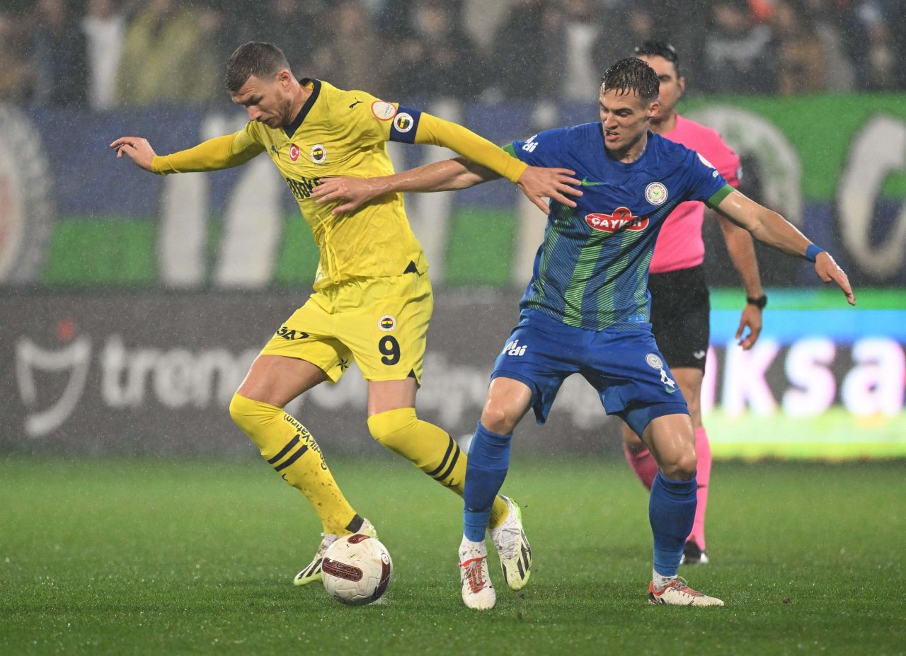 Türk futbolunda geceye damga vuran sözler! Canlı yayında çıldırdı, herkes bunu konuşuyor: “Ali Koç’un yerinde olsam hemen bugün İsmail Kartal’ı kovarım! Fenerbahçe haftalardır top oynamıyor! Yabancı oyuncularla problemi var adamın, ortaya çıkar…” - Sayfa 7