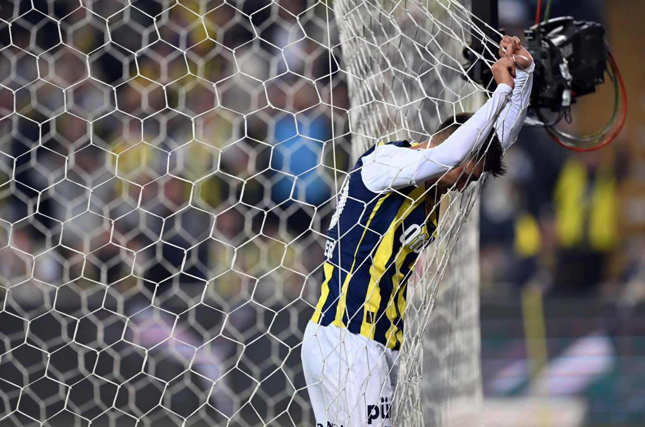 Geceye damga vuran şok iddia: "TFF Başkanı Mehmet Büyükekşi bu hakemin Fenerbahçe maçına atanması için talimat vermiş! Gerekirse penaltı uydurun demiş" - Sayfa 7