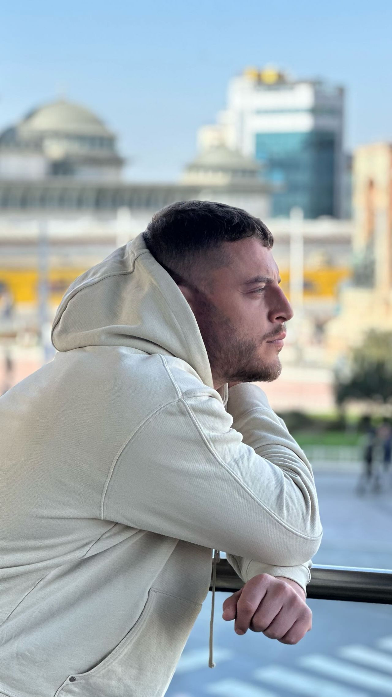 Dubai'de evlenen Ebru Gündeş'ten Murat Özdemir'li paylaşım! İşte ünlülerin sosyal medya paylaşımları 28 Şubat 2024 - Sayfa 17