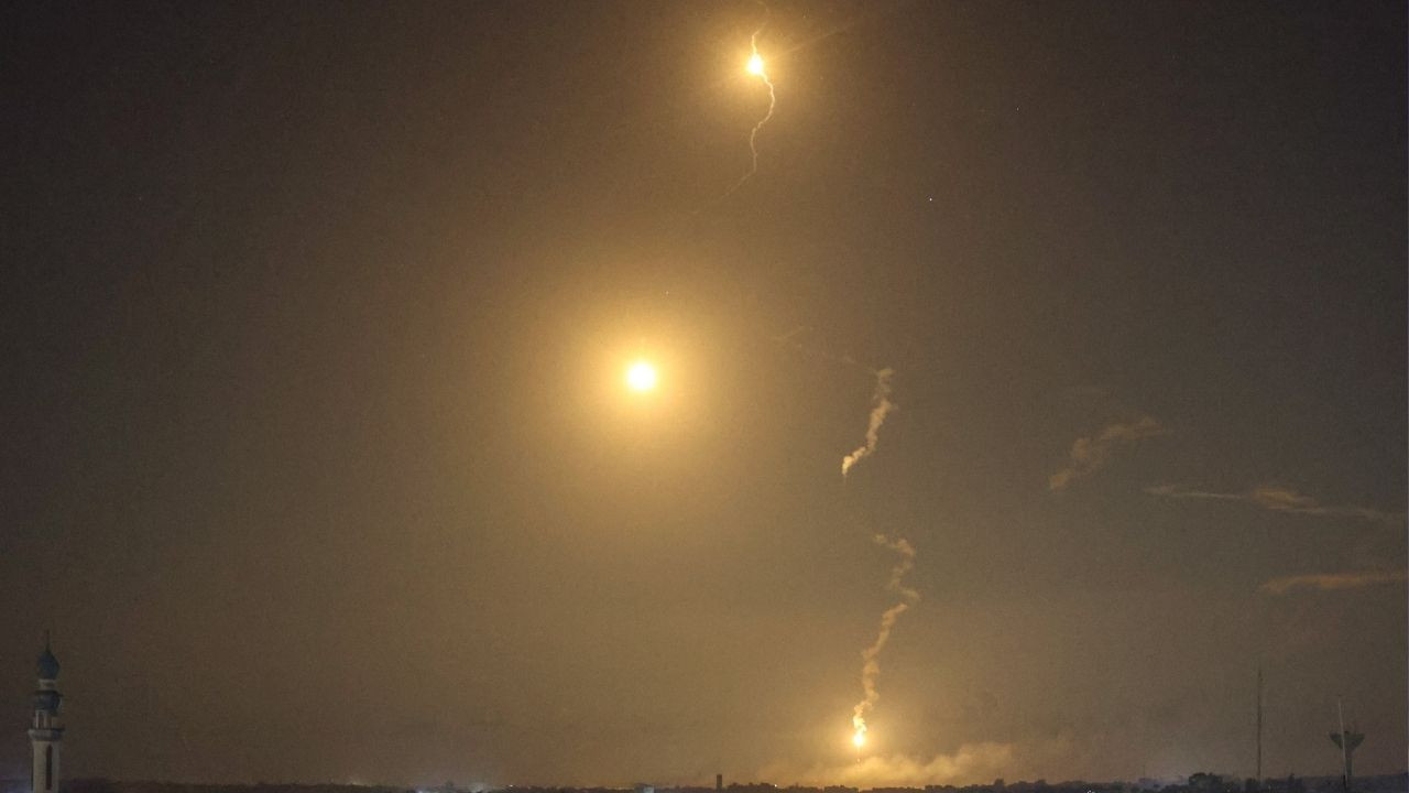 Kalleş saldırılar sürüyor! Gazze'de bombardıman anı kamerada! - Sayfa 6