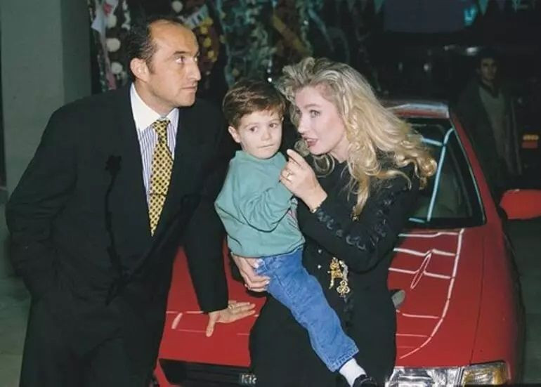 Ünlüler ve eşleri! İşte Seda Sayan, Acun Ilıcalı, Mustafa Sandal, Kıvanç Tatlıtuğ gibi ünlü isimlerin yaptıkları evlilikler ve eşleri... - Sayfa 8